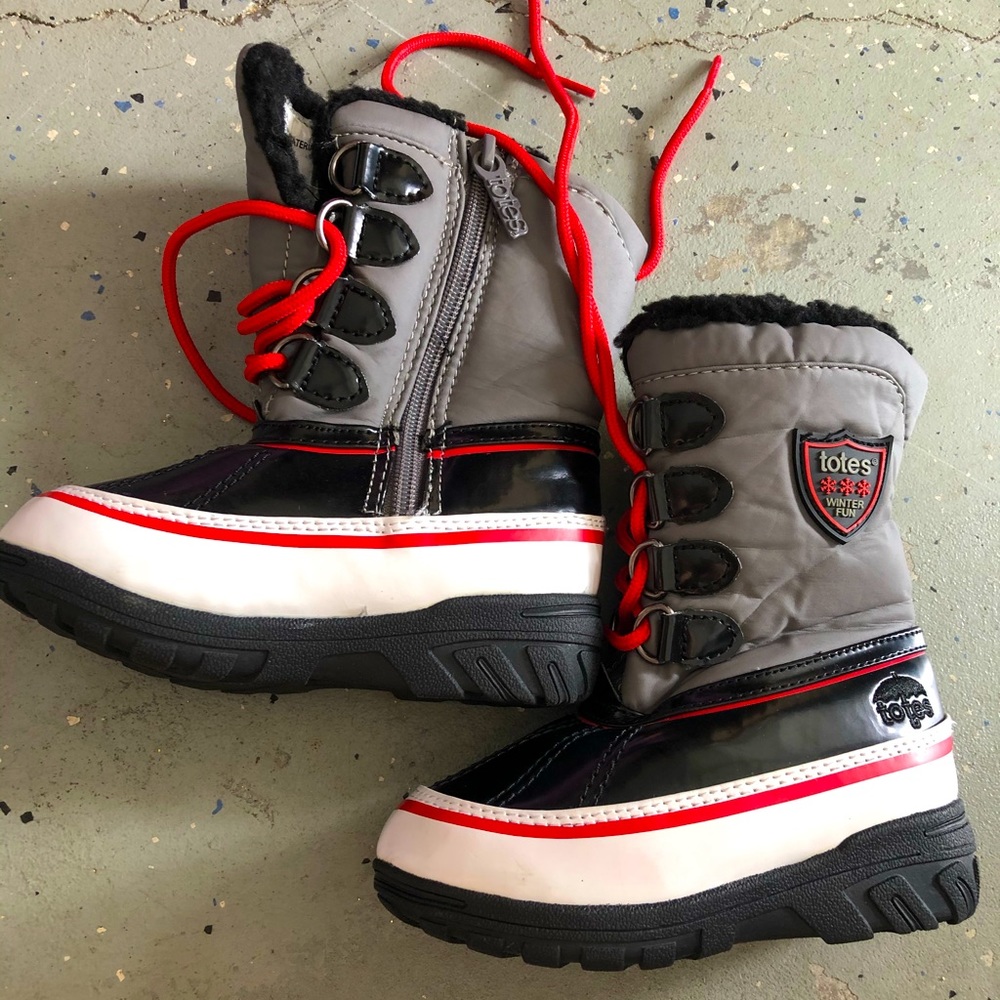 Toddler snow winter shoes sz 8